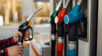 "23 күнге жететін қор бар". Жазда жанармай бағасы қымбаттауы мүмкін бе?