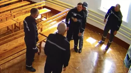 Қарағандыда кәмпит жеген жазасын өтеуші өлім аузынан қалды