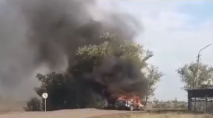 Карагандинец сгорел заживо при столкновении машины с деревом