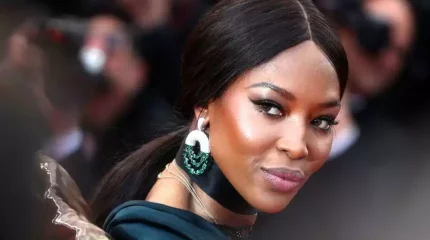 Наоми Кэмпбелл 53 жасында ұлды болды