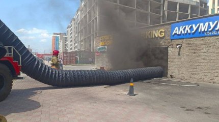 Астана қаласында тұрғын үй кешенінің автотұрағынан өрт шықты