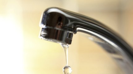 Токаев поручил Касымбеку в самые короткие сроки решить проблему с водой в столице