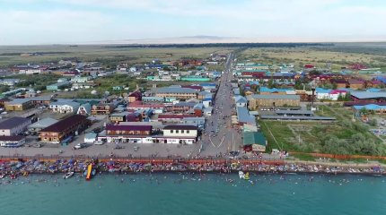 Демалыс орындарына тағам мен сусын алып кіруге бола ма?