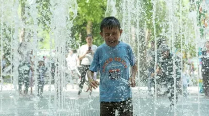 Алдағы күндері елімізде аптап ыстық басылады деп күтілуде