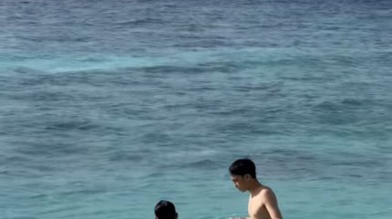 Райым мен Ерке Мальдив аралдарында демалды