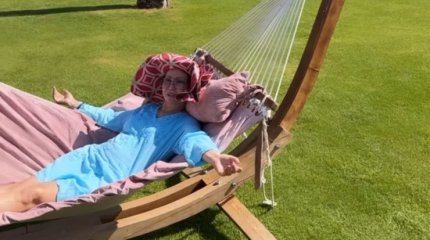 Роза Рымбаева жазғы демалысын Египетте өткізіп жатыр