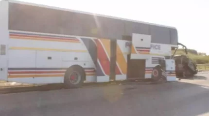 Қызылорда облысында автобус пен жеңіл көлік соқтығысып, екі адам қаза болды