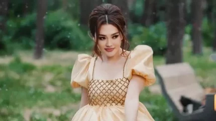 Ерке Есмахан енесімен қандай қарым-қатынаста екенін айтты