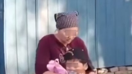 Связала и заткнула рот: факт издевательства алматинки над ребенком просят проверить общественники
