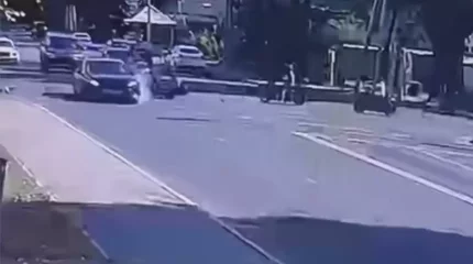 Талдықорғанда жантүршігерлік жол апаты бейнекамераға түсіп қалды