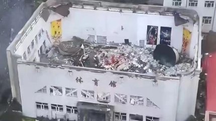 Қытайда мектеп спорт залының төбесі құлап, 11 адам қаза тапты