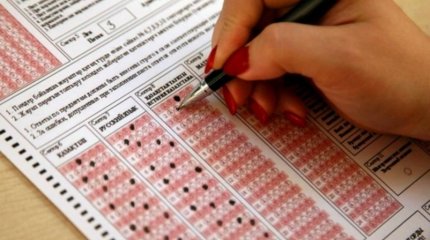 ҰБТ-дан жоғары балл жинауға көмектескен күдіктілер ұсталды