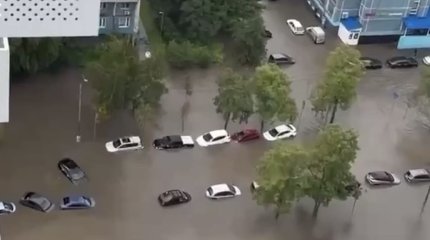 Самый сильный ливень за всю историю метеонаблюдений зафиксировали в Москве