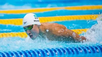 Әділбек Мусин жүзуден әлем чемпионатының жартылай финалына шықты