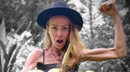 Российский блогер-сыроед Zhanna D’Art умерла в Малайзии от истощения