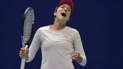 Анна Данилина жұптық сында Гамбург жарысының жеңімпазы атанды