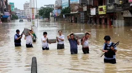 Қытайда жауыннан кейін тасқын басталды