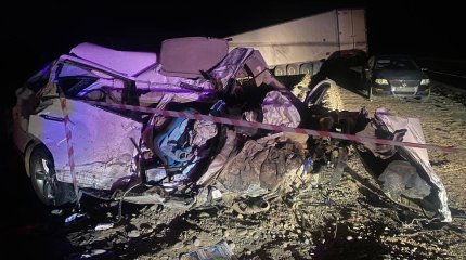 Четыре человека погибли в страшной аварии в области Жетысу