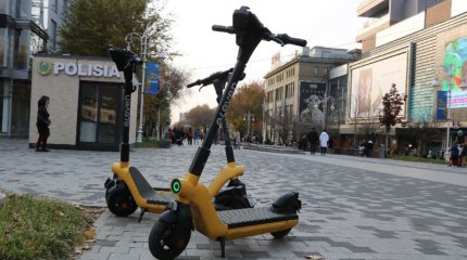 Қазақстанда самокат тебетіндерге қатысты жаңа ережелер қашан күшіне енеді