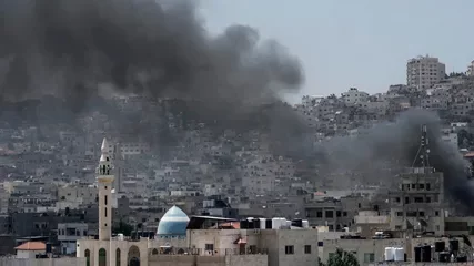 Израильде қақтығыстардан төрт мыңдай адам үйлерін тастап кеткен