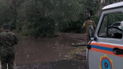 Павлодар затопило после ливня