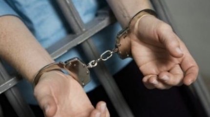 Лжеправоохранитель вымогал у алматинского бизнесмена почти 400 тысяч долларов