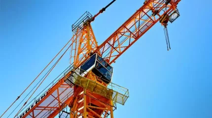 Үндістанда кран құлап, 17 адам қаза тапты