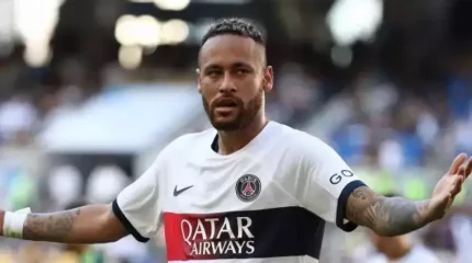 ПСЖ бапкері Неймарға қатысты біржақты шешім қабылдады