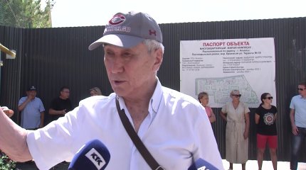 Алматинцы несколько месяцев судятся с акиматом из-за строительства дома