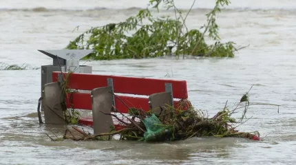 Қытайда сел салдарынан 21 адам қайтыс болып, тағы алты адам із-түзсіз жоғалды