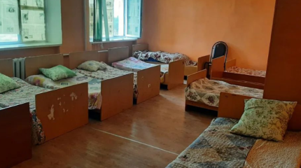 Бутылки от алкоголя и гнилые овощи: что нашли прокуроры на территории павлодарских лагерей отдыха