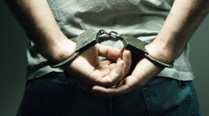 «Жыныстық қатынасқа түсуді талап етті»: Қызылордада танысын бопсалаған күдікті ұсталды