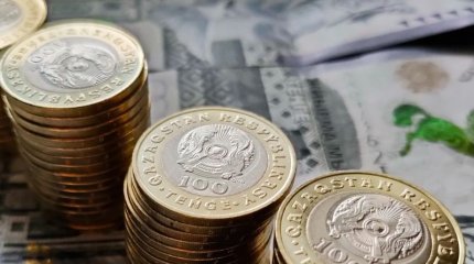 Тенге слабеет: курс валют на 17 августа