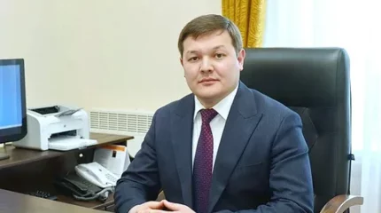 "Кассалық фильмдер аудиторияға мемлекеттік тілде қолжетімді болуы қажет",-А. Оралов