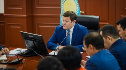 Громкие кинопремьеры прошли мимо наших зрителей из-за отсутствия дубляжа на казахском языке, - Асхат Оралов