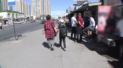 Оқушылар ауыр сөмкеден қашан құтылады?