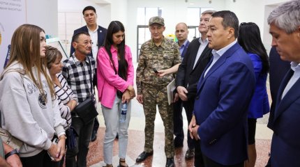 С семьями погибших шахтеров встретился премьер-министр