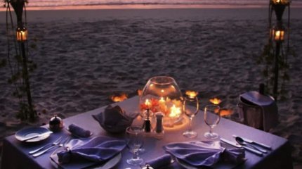 Козерогам нужен романтический ужин, Водолеи, не спорьте: советы звезд 22 августа