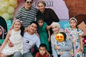 "Сенбедім". Төреғалидің әйелі Толқын тұңғыш қызының диагнозын естігенде қандай күйде болғанын айтты