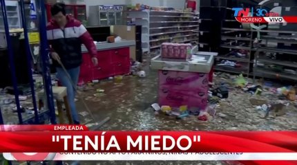 Жители Аргентины грабят супермаркеты, чтобы прокормить семьи