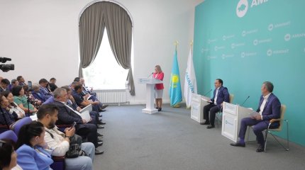 Жилье и рабочие места: члены «AMANAT» показали как реализуются предвыборные обещания партии в области Абай
