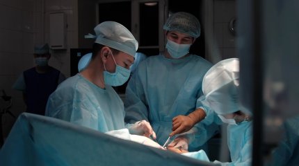 Елордалық дәрігерлер қатерлі ісіктің сирек кездесетін түріне шалдыққан науқасты емдеудің тың тәсілін тәжірибеге енгізді