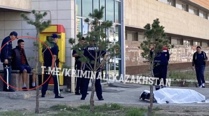 Мужчину зарезали возле ТД «Артем» в Астане