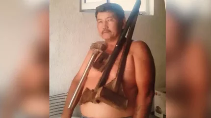 Жалаңаш денесіне 165 келі темір жабысатын қызылордалықтың адам сенгісіз оқиғалары