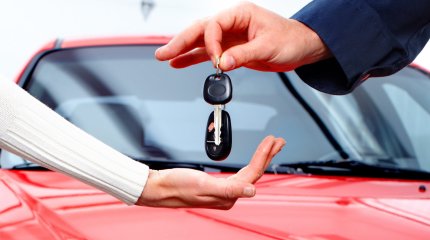 Удачный день для покупки автомобиля для Близнецов; отношения с родными будут напряжёнными у Рыб: что сулят звёзды 3 августа