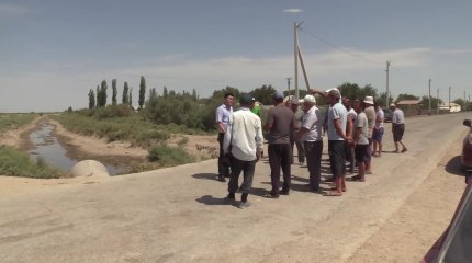 Түркістан облысы Отырар ауданының шаруалары егістікке су таппай отыр