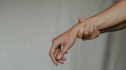 "Ауыр қылмыс": Қазақстанда қыз алып қашқандарға қатысты жауапкершілік күшейтіледі