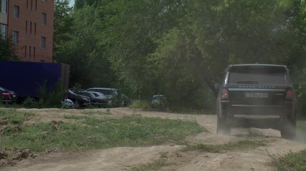 "Жол азабын тартып келеміз", - тұрғын