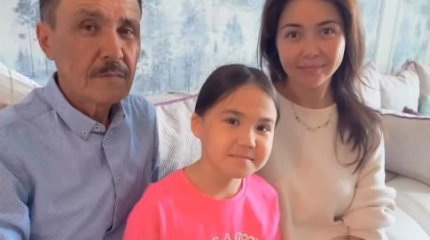 Увидела папу в 35: актриса Асель Садвакасова раскрыла правду о своем отце