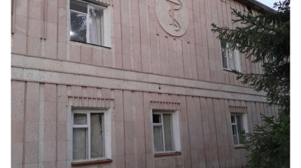 Родительница забрала почти полсотни детей из лагеря в Акмолинской области после увиденных условий их проживания